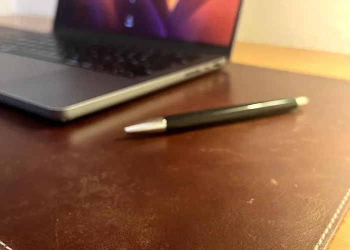 Cozy In Center 코모