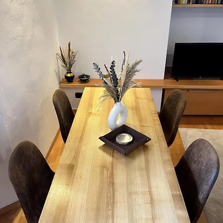 Cozy In Center Lägenhet *