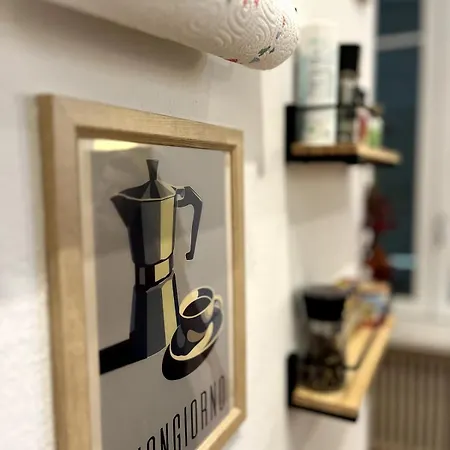 Cozy In Center Apartment Como