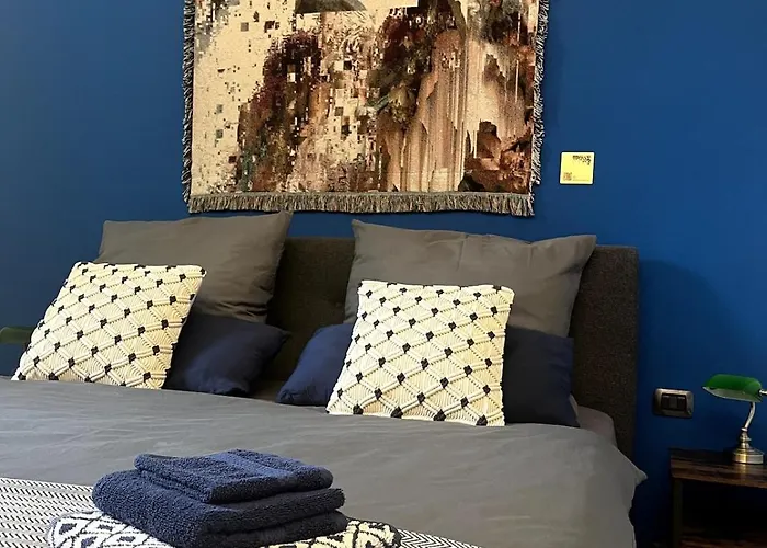 Cozy In Center Como